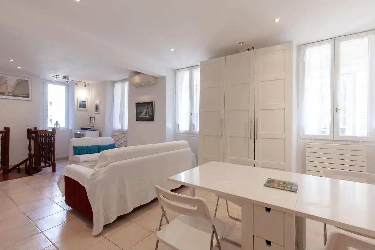 Saint-Antoine Sea Cannes location